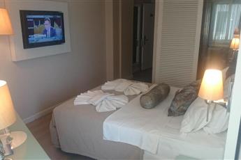 Alesta Yacht Hotel