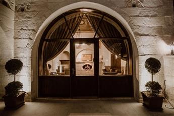 Alia Cave Hotel