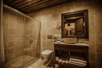 Alia Cave Hotel