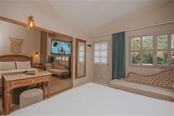 Alize Hotel Oludeniz 4*