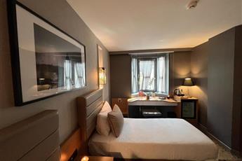 All Seasons Hotel 4*