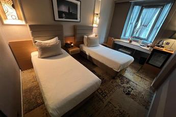 All Seasons Hotel