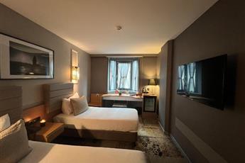 All Seasons Hotel