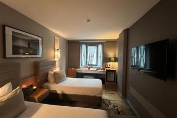 All Seasons Hotel