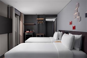 Aloft Istanbul Karakoy