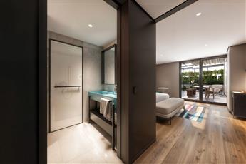 Aloft Istanbul Karakoy