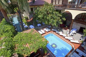 Alp Pasa Boutique Hotel 5*