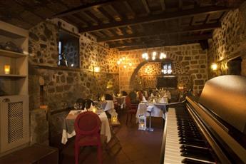 Alp Pasa Hotel