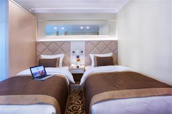 Alpinn Hotel