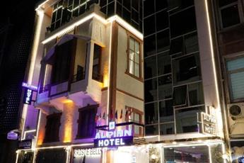 Alpinn Hotel