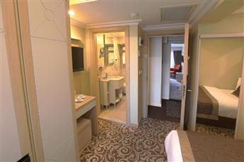 Alpinn Hotel
