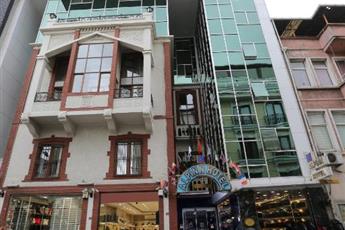 Alpinn Hotel