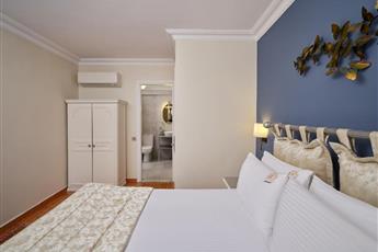 Alzer Hotel