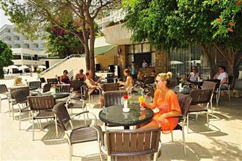 Amara Family Resort 5* Amara Family Resort 5*