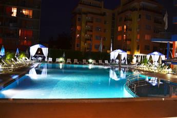 Amaris Hotel 3*