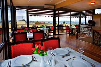 Amber Hotel Istanbul 3*