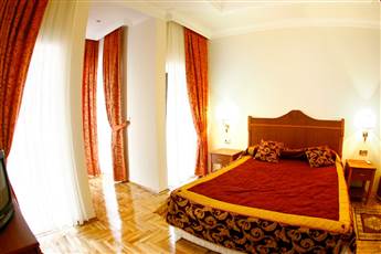 Amber Hotel Istanbul 3*