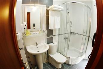 Amber Hotel Istanbul 3*