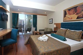 Ambrosia Hotel Beach & Spa 5*