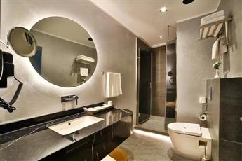 Amethyst Hotel 4*