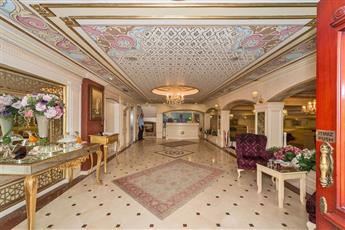 Amiral Palace Hotel