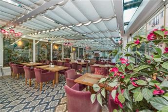 Amiral Palace Hotel