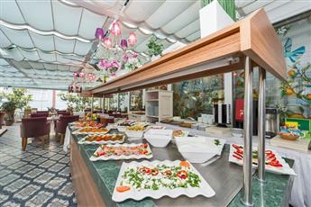 Amiral Palace Hotel