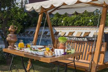 Amore Boutique Hotel