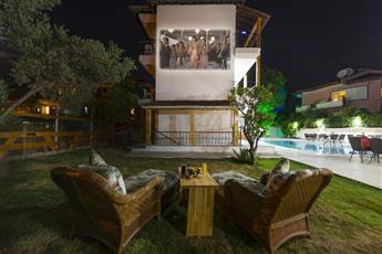 Amore Boutique Hotel