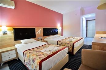 Ananas Hotel 4*
