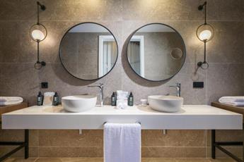 Anda Barut Collection 5*