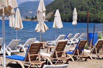 Anerissa Hotel