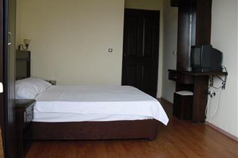 Anerissa Hotel