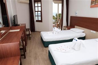 Anitas Beach Hotel 4*