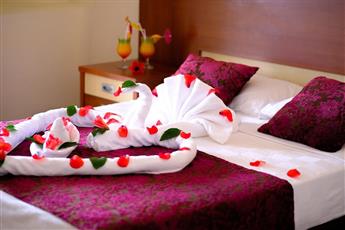 Anitas Beach Hotel 4*