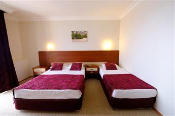 Anitas Beach Hotel 4*
