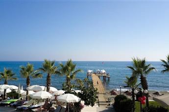 Anitas Beach Hotel