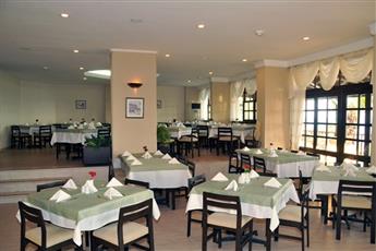 Anitas Beach Hotel