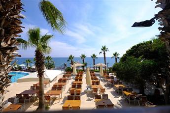 Anitas Beach Hotel