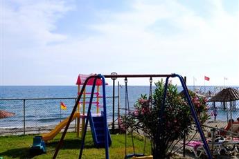 Anitas Beach Hotel