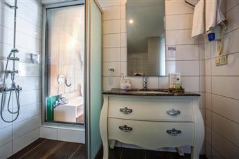 Anjeliq House Hotel 4*