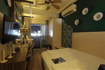 Anjeliq House Hotel