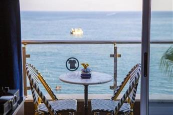 Anjeliq House Hotel