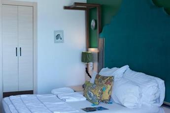 Anjeliq House Hotel