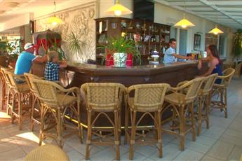 Antik Garden Hotel
