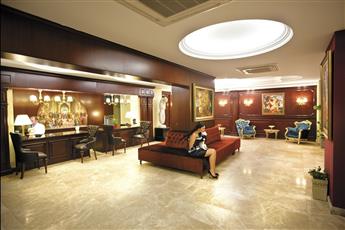 Antique Roman Palace - Adults Only 16+