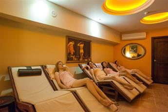 Antique Roman Palace - Adults Only 16+