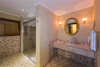 Antique Roman Palace - Adults Only 16+