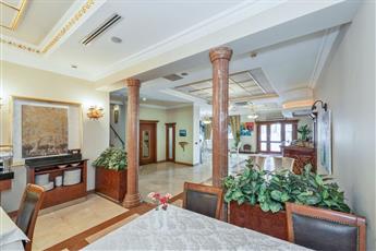 Antis Hotel