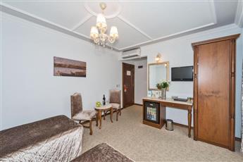 Antis Hotel